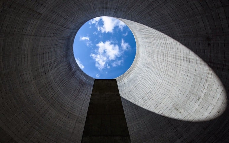 Vidéo : visite d'une centrale nucléaire abandonnée dans un time-lapse grandiose