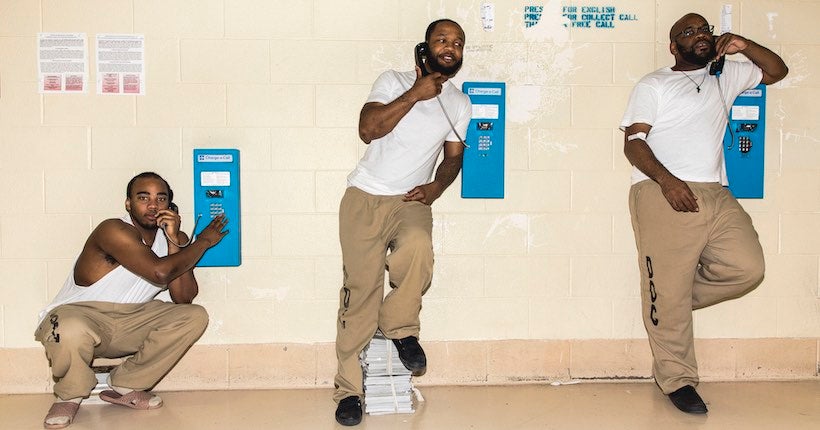 Des portraits de prisonniers souffrant de troubles mentaux dénoncent le système carcéral