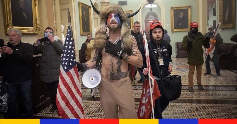 En images : la prise surréaliste et chaotique du Capitole par des manifestants pro-Trump
