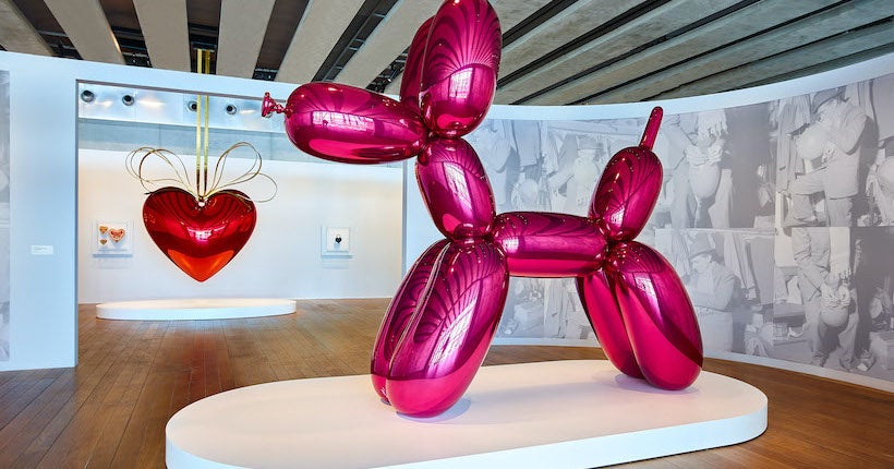 L’art kitsch et néo-pop de Jeff Koons est exposé à Marseille