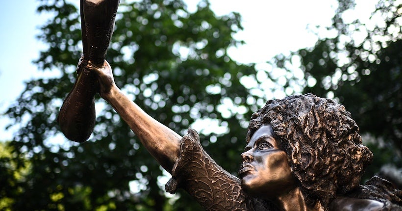 À Paris, la première statue représentant une femme noire a été inaugurée